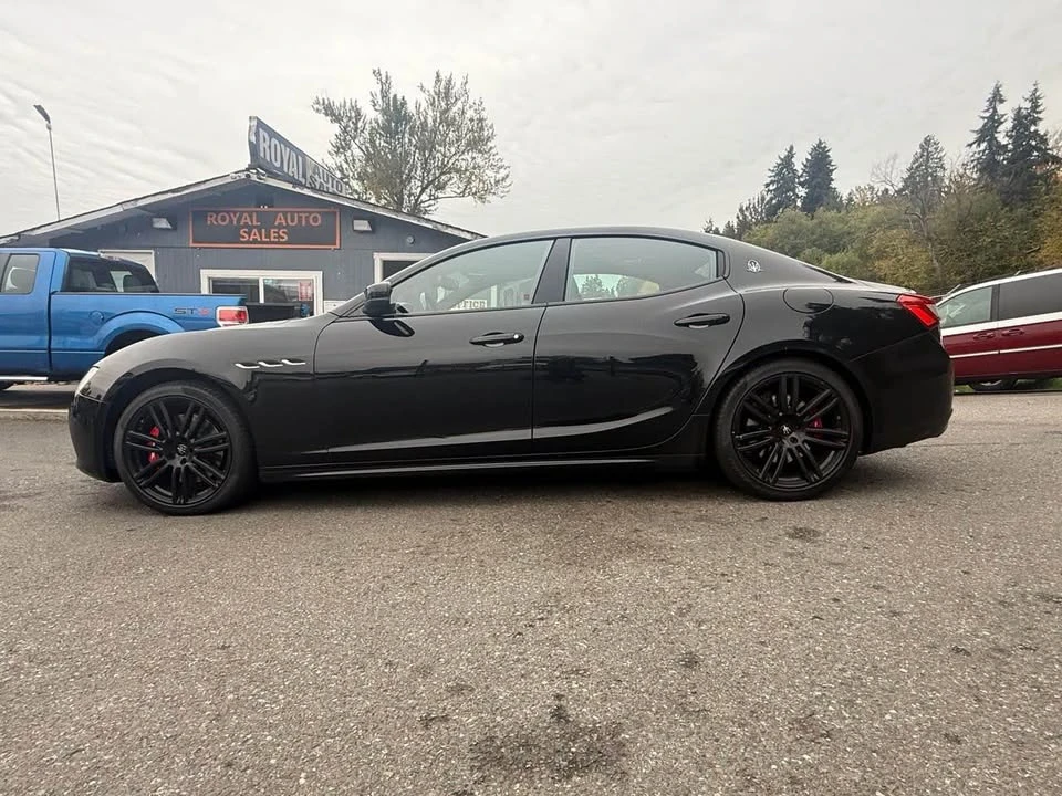 2017 Maserati Ghibli 3rd Gen - Image 9 of 15