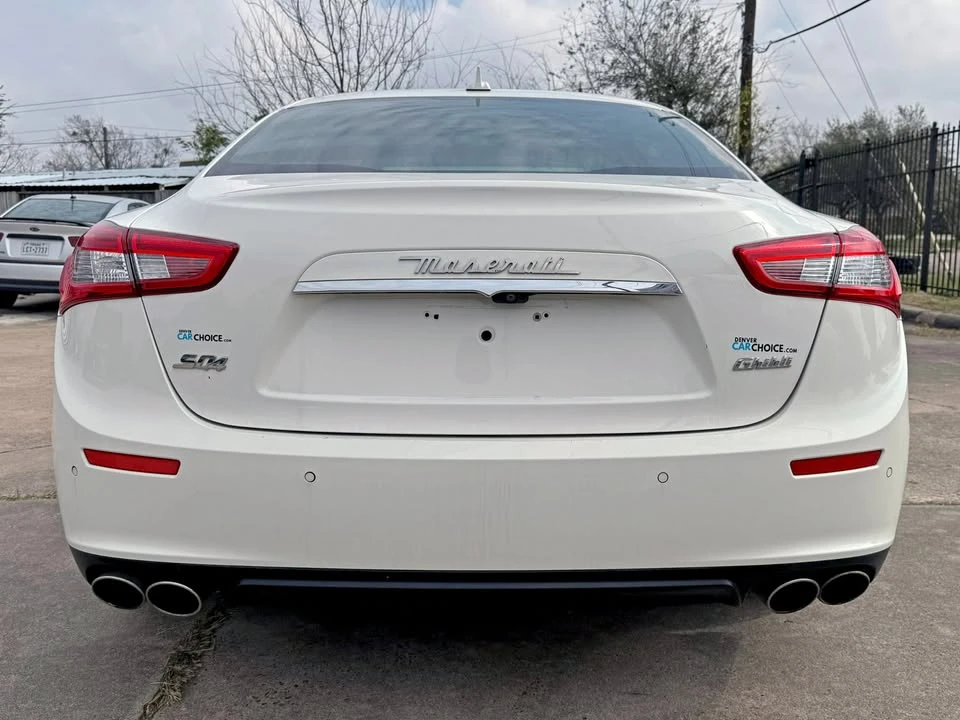 2017 Maserati Ghibli 3rd Gen - Image 5 of 15