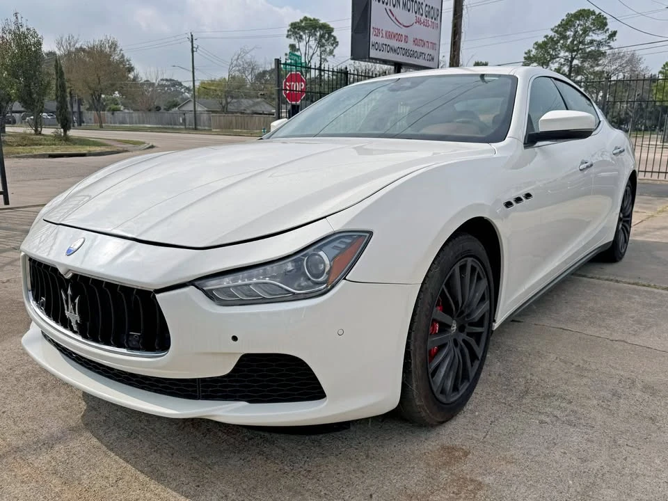 2017 Maserati Ghibli 3rd Gen - Image 2 of 15