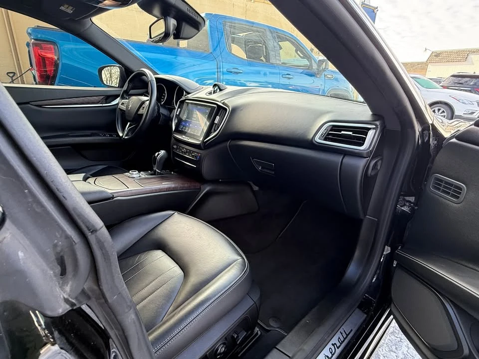 2017 Maserati Ghibli 3rd Gen - Image 17 of 20