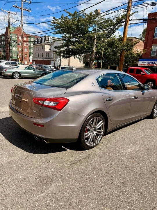 2017 Maserati Ghibli 3rd Gen - Image 4 of 11