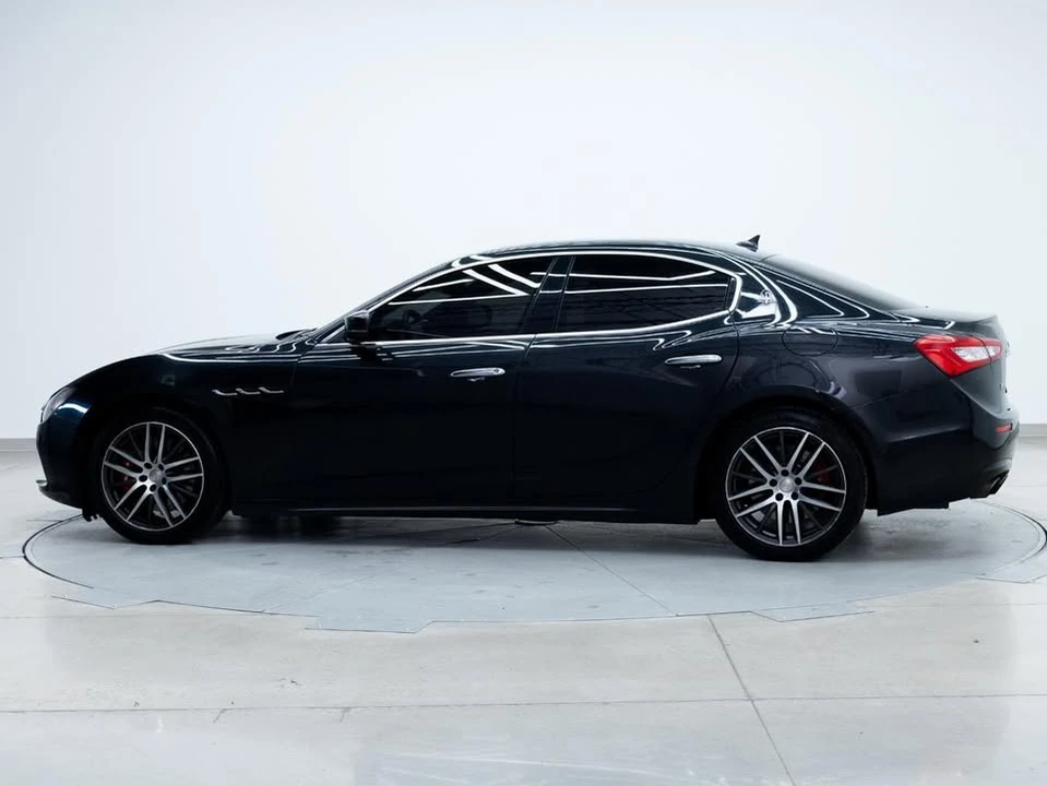 2017 Maserati Ghibli 3rd Gen - Image 6 of 20