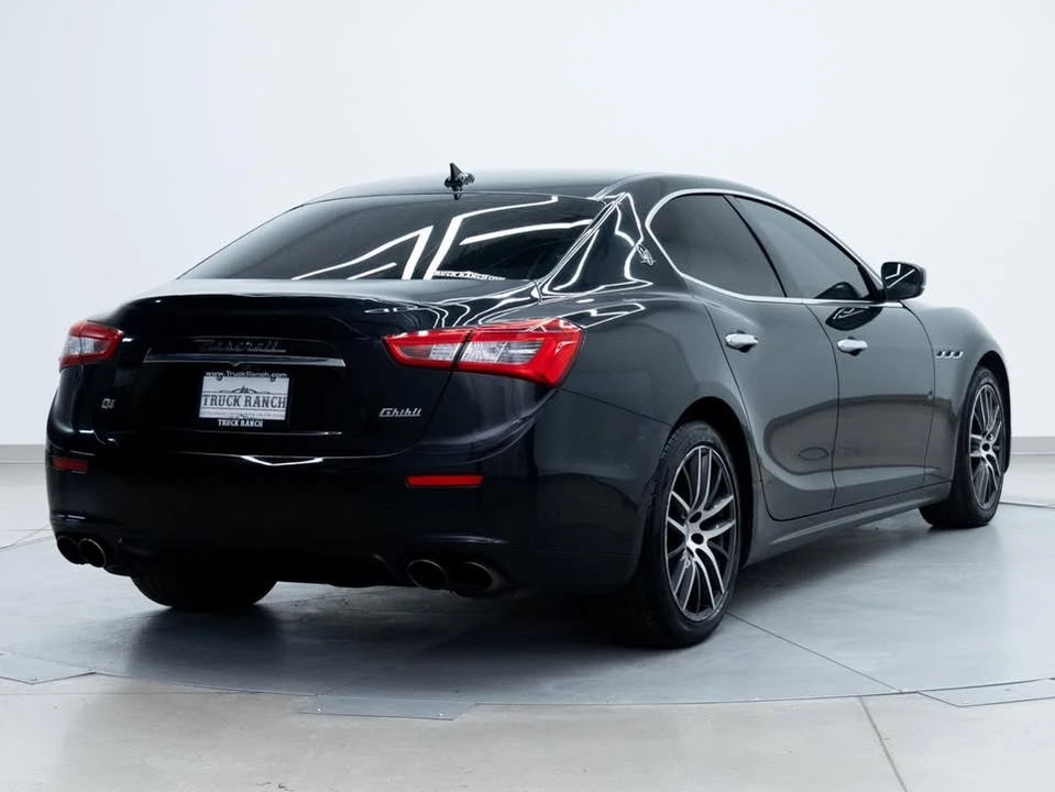 2017 Maserati Ghibli 3rd Gen - Image 9 of 20
