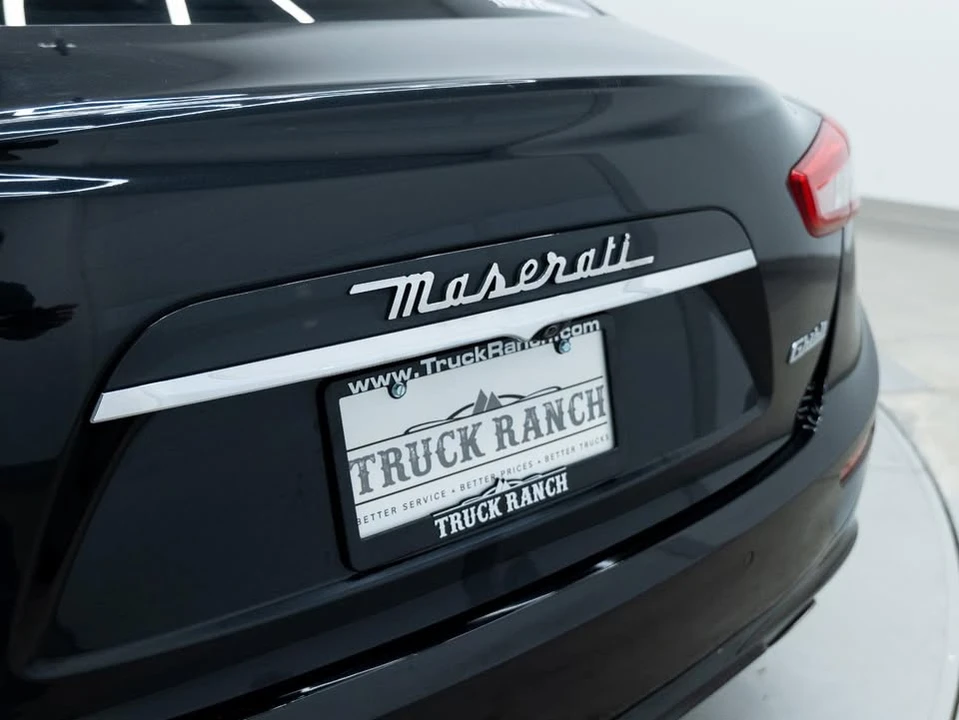 2017 Maserati Ghibli 3rd Gen - Image 15 of 20