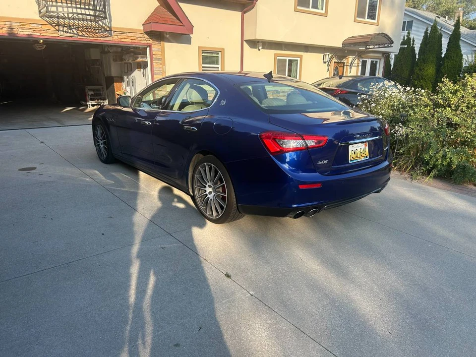 2017 Maserati Ghibli 3rd Gen - Image 2 of 16