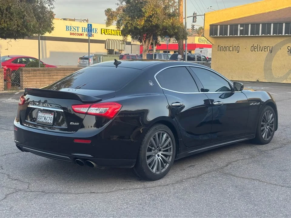 2017 Maserati Ghibli 3rd Gen - Image 5 of 16