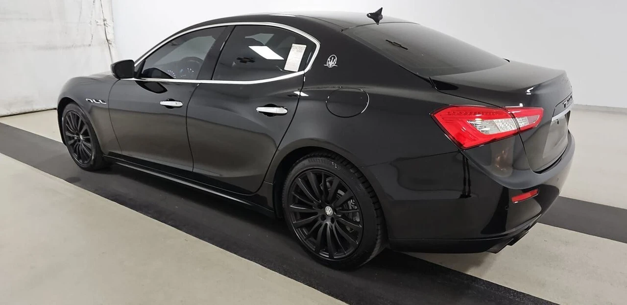 2017 Maserati Ghibli 3rd Gen - Image 5 of 17