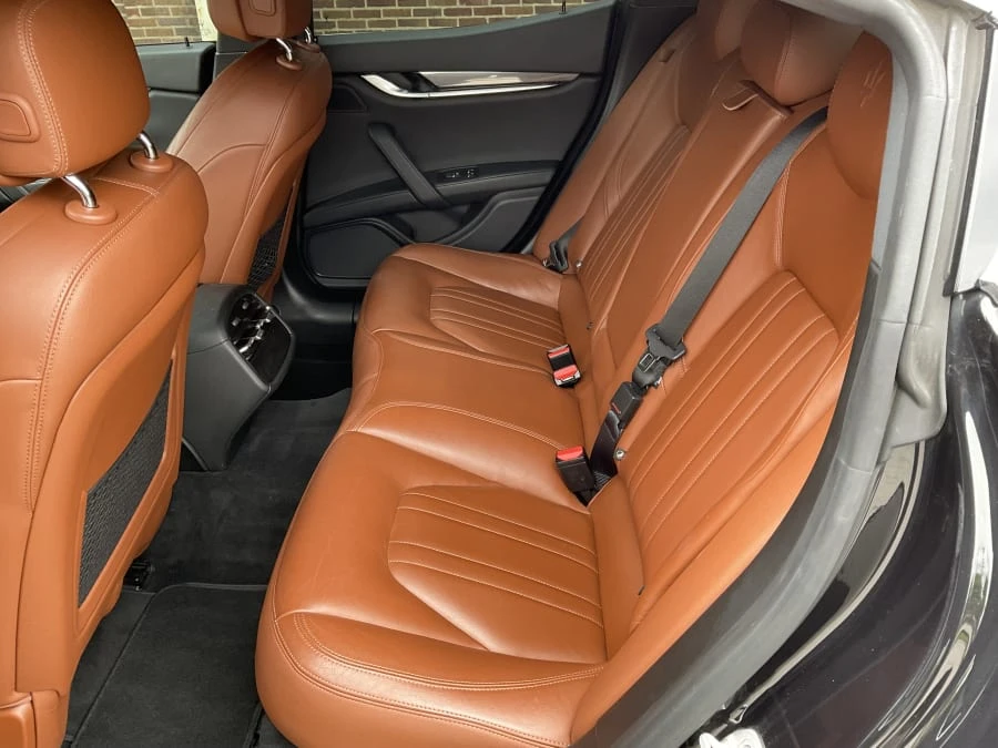2017 Maserati Ghibli 3rd Gen - Image 7 of 12