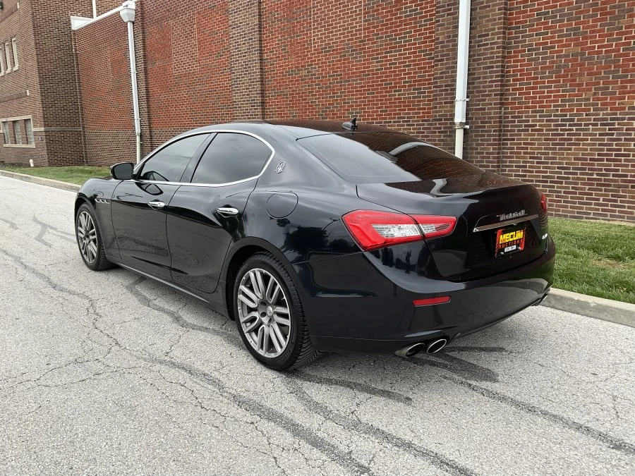 2017 Maserati Ghibli 3rd Gen - Image 3 of 12