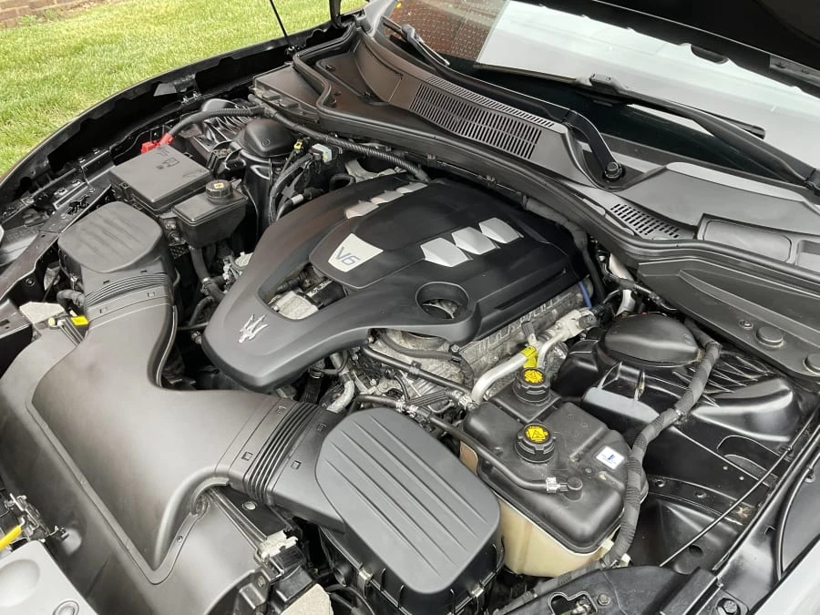 2017 Maserati Ghibli 3rd Gen - Image 11 of 12