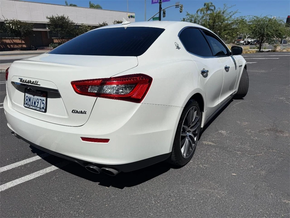 2017 Maserati Ghibli 3rd Gen - Image 9 of 27
