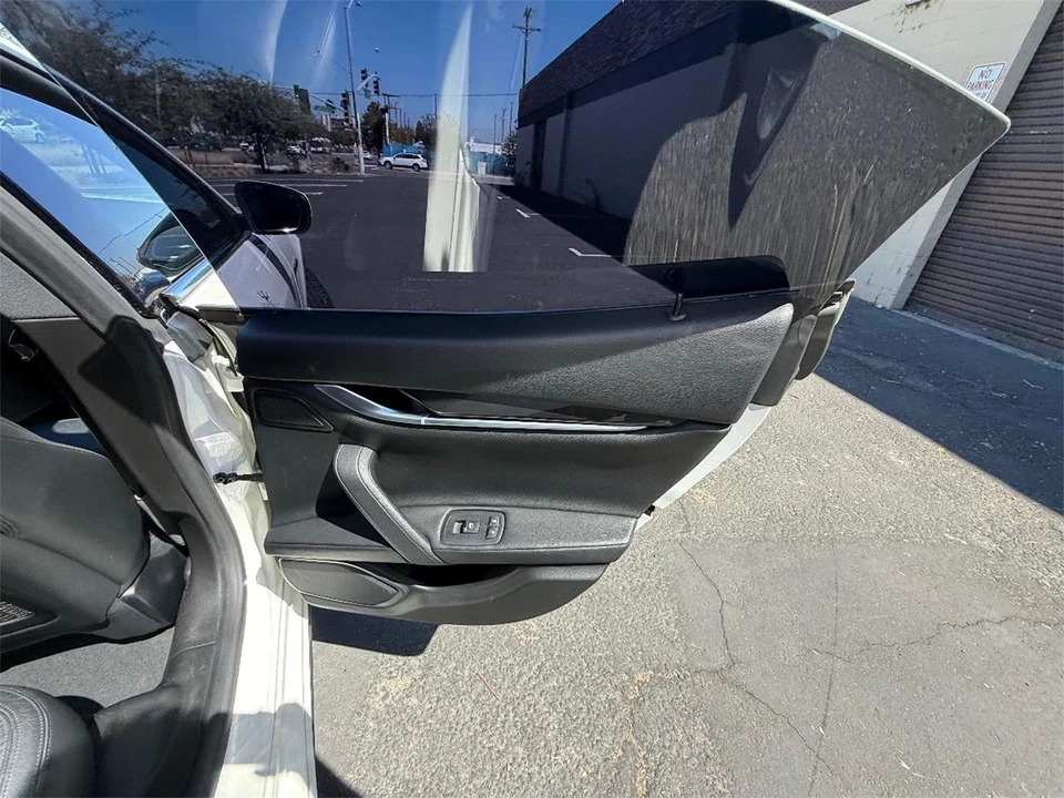 2017 Maserati Ghibli 3rd Gen - Image 21 of 27