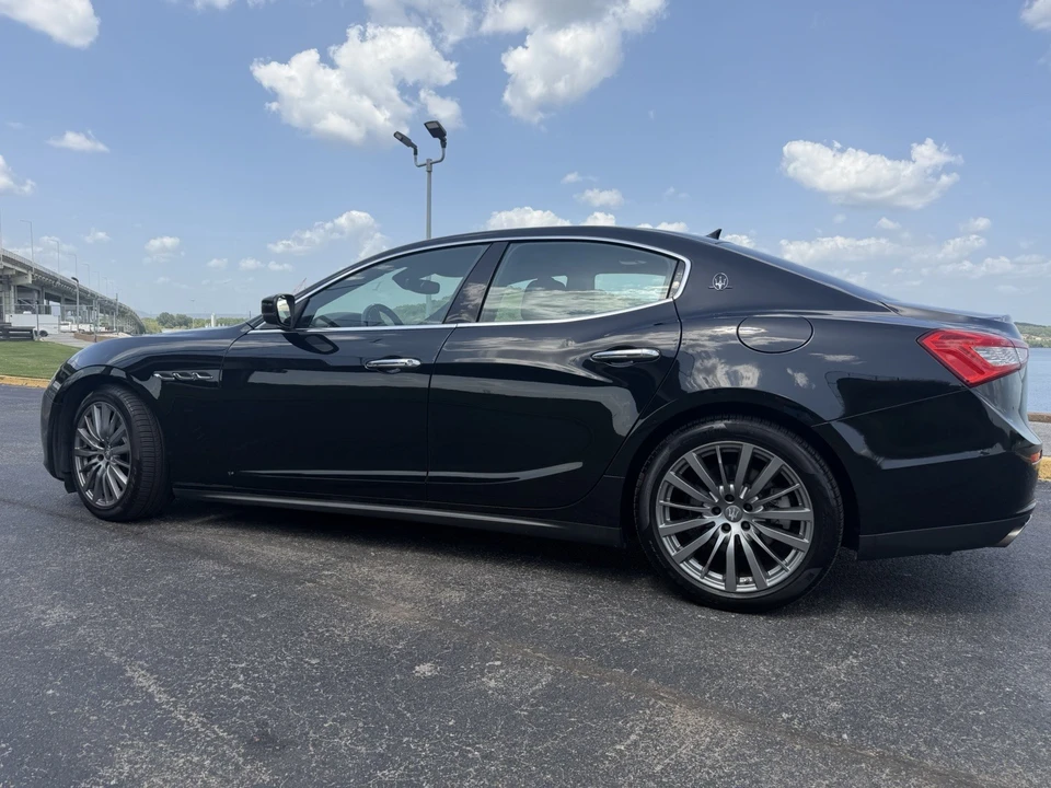 2017 Maserati Ghibli 3rd Gen - Image 8 of 24