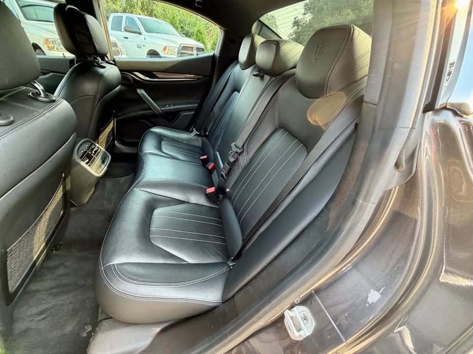 2017 Maserati Ghibli 3rd Gen - Image 15 of 19