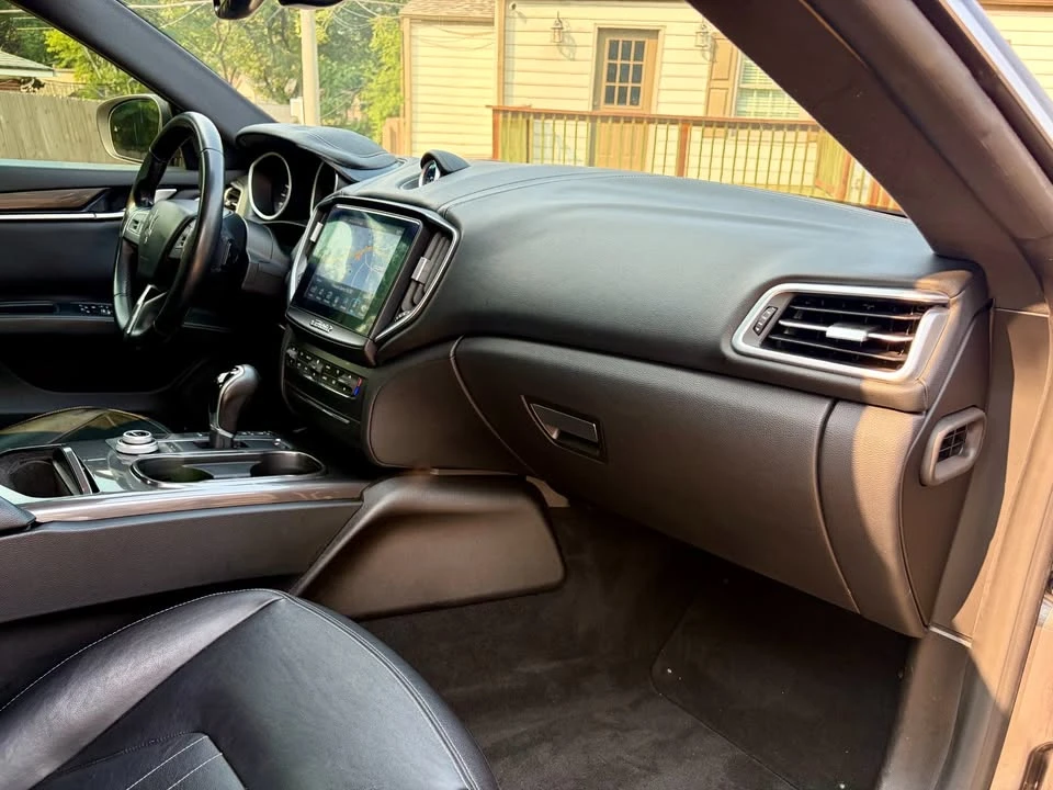 2017 Maserati Ghibli 3rd Gen - Image 12 of 20