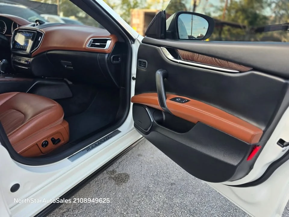 2017 Maserati Ghibli 3rd Gen - Image 12 of 15