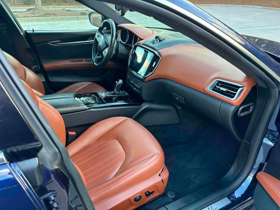 2017 Maserati Ghibli 3rd Gen - Image 11 of 14