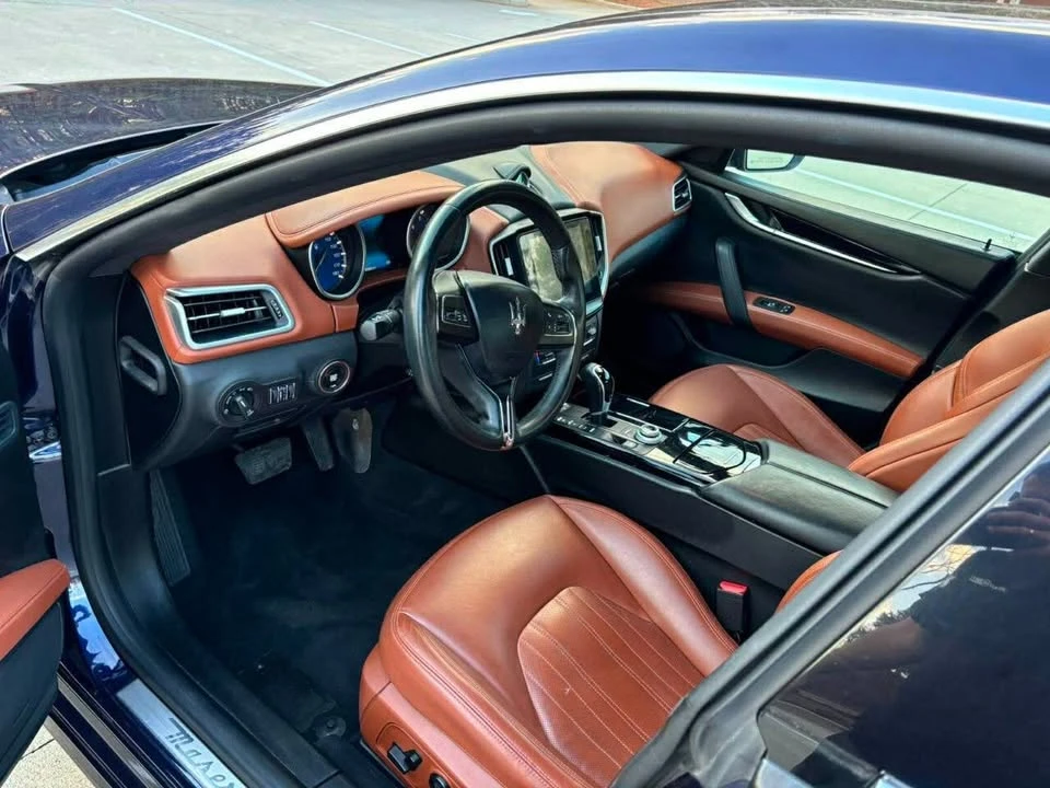 2017 Maserati Ghibli 3rd Gen - Image 13 of 14