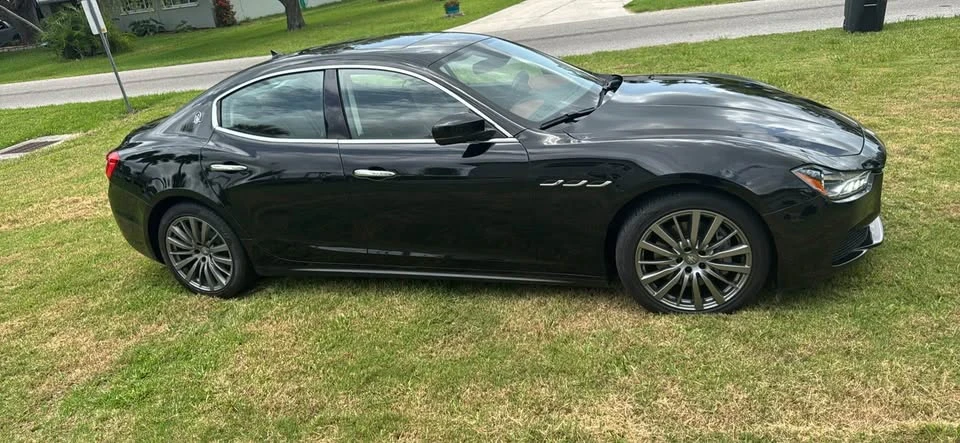 2017 Maserati Ghibli 3rd Gen - Image 4 of 8