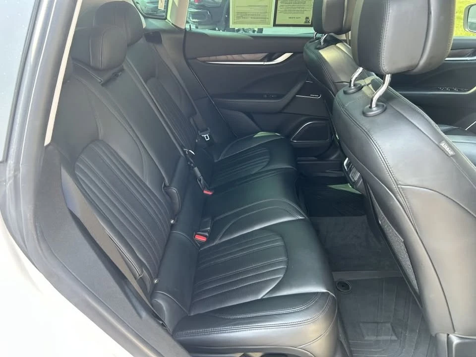 2017 Maserati Levante - Image 15 of 20