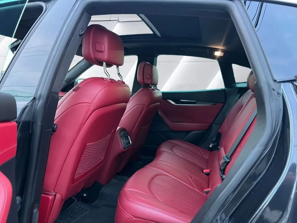 2017 Maserati Levante - Image 10 of 15