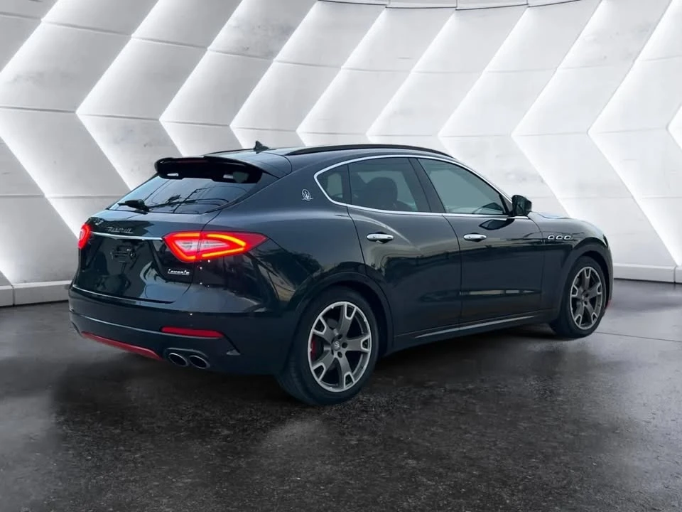 2017 Maserati Levante - Image 5 of 15