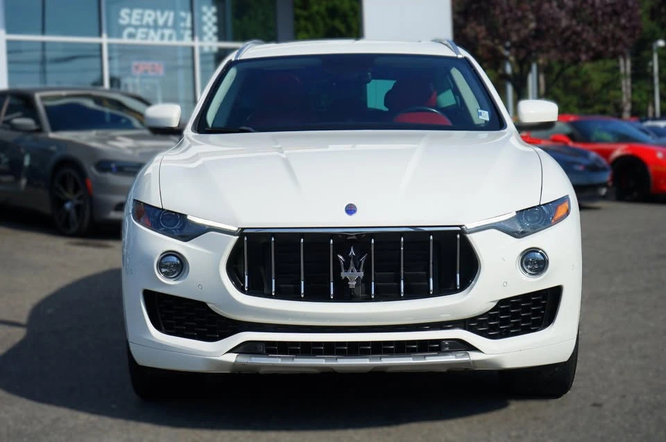 2017 Maserati Levante - Image 8 of 20
