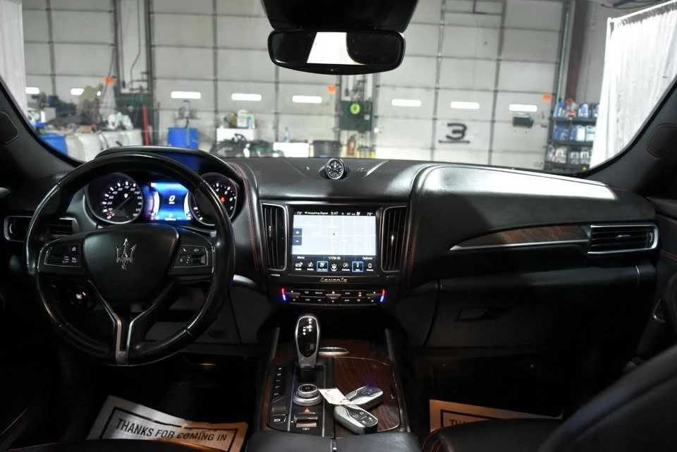 2017 Maserati Levante - Image 12 of 19