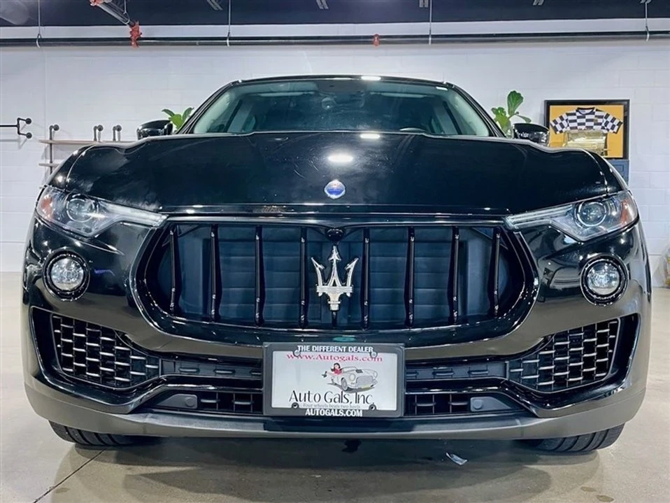 2017 Maserati Levante - Image 8 of 20