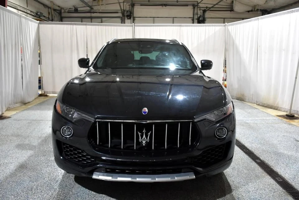 2017 Maserati Levante - Image 2 of 19