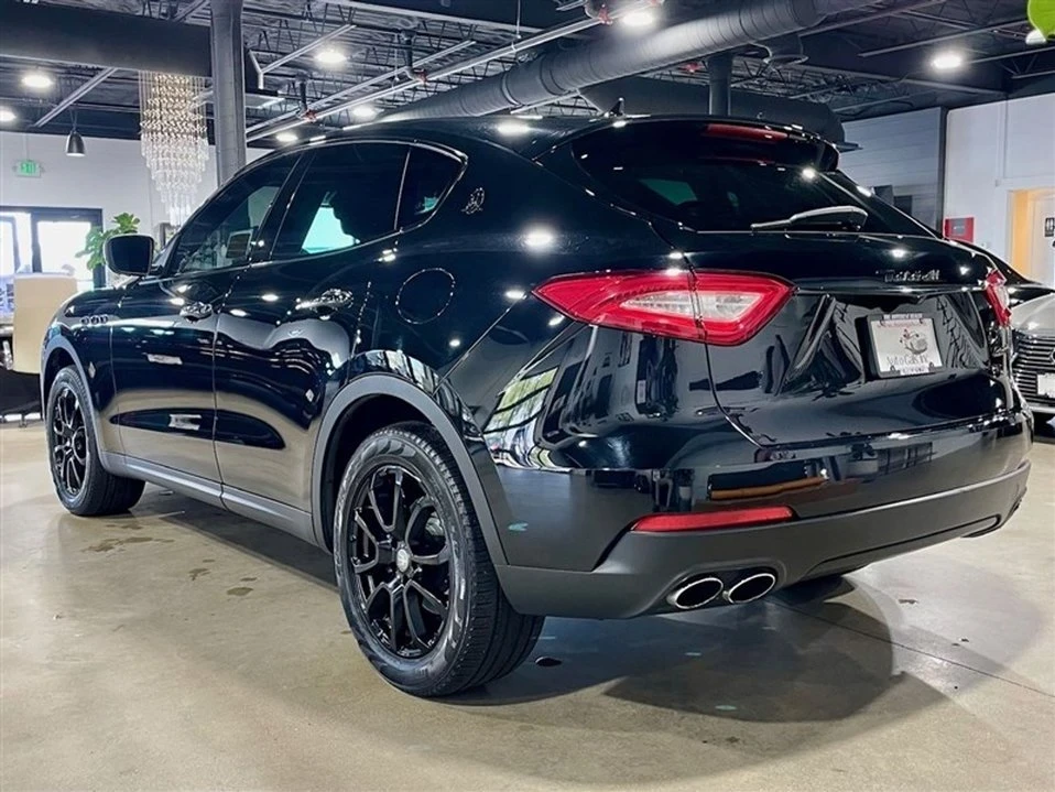 2017 Maserati Levante - Image 3 of 20