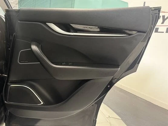 2017 Maserati Levante - Image 12 of 20
