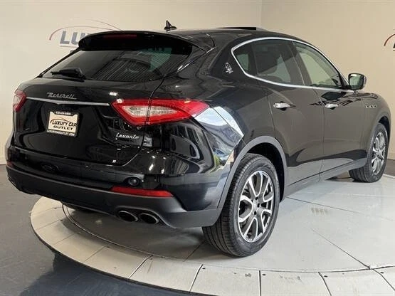 2017 Maserati Levante - Image 6 of 20