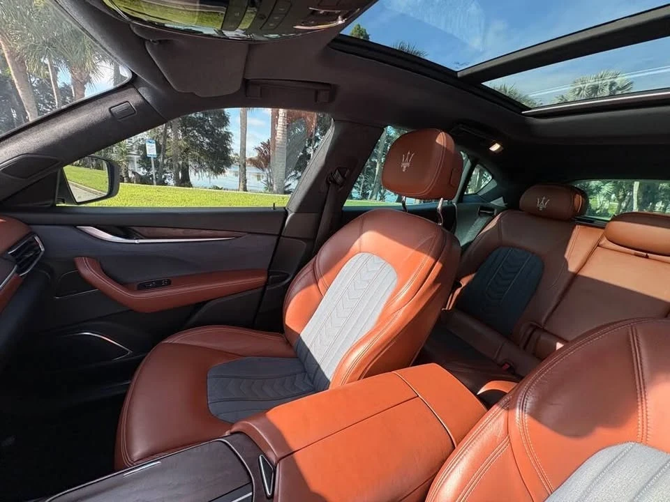 2017 Maserati Levante - Image 17 of 20