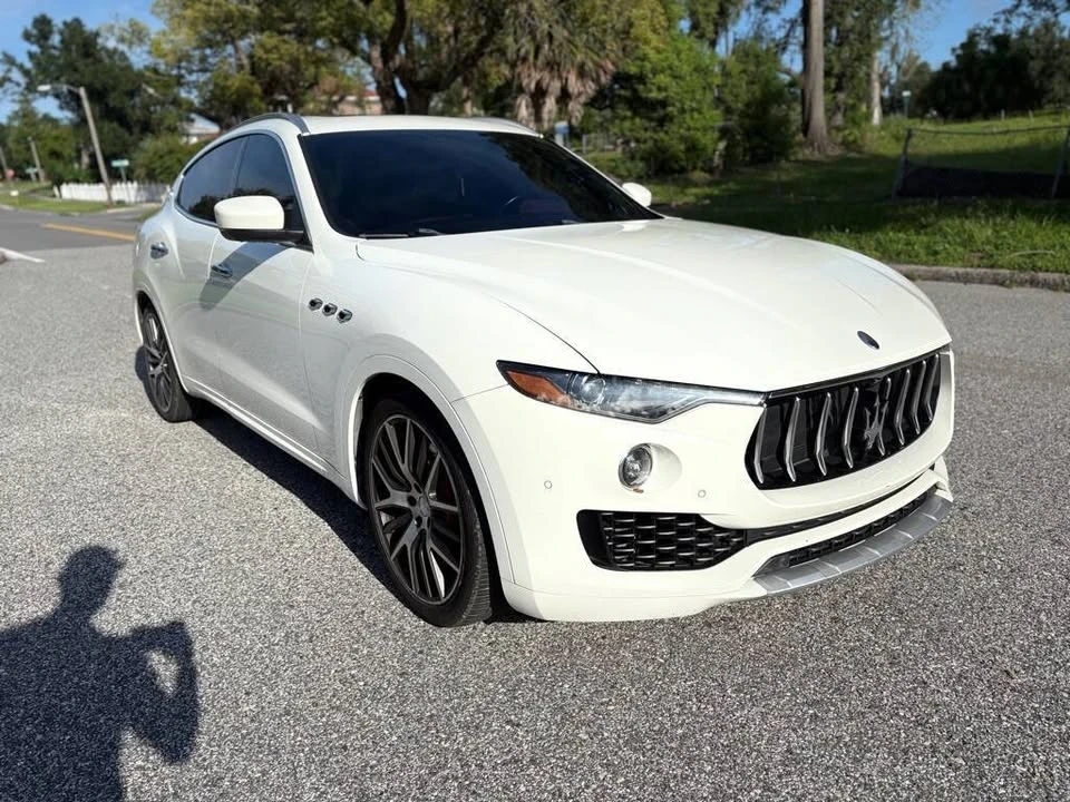 2017 Maserati Levante - Image 6 of 20
