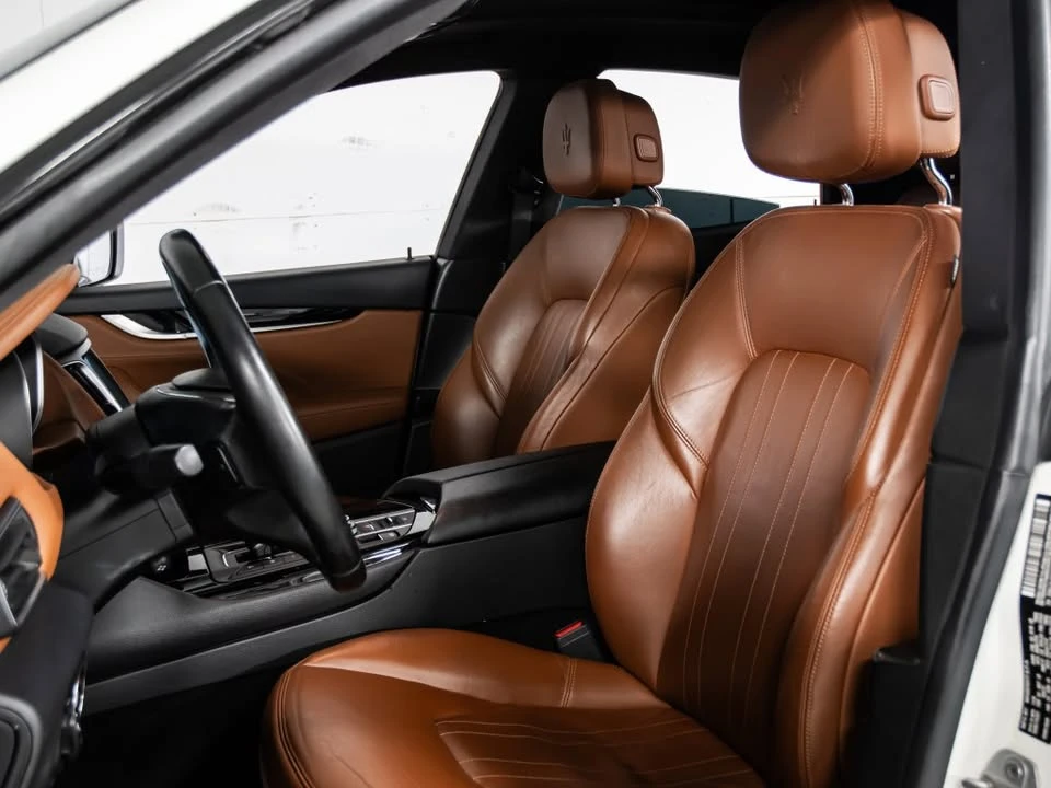 2017 Maserati Levante - Image 8 of 15
