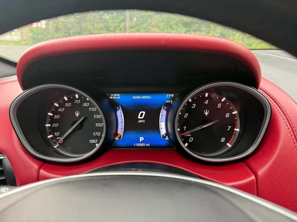 2017 Maserati Levante - Image 18 of 20