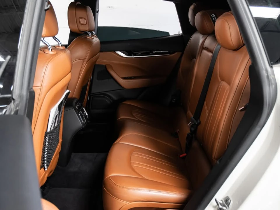 2017 Maserati Levante - Image 9 of 15