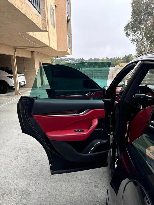 2017 Maserati Levante - Image 18 of 20