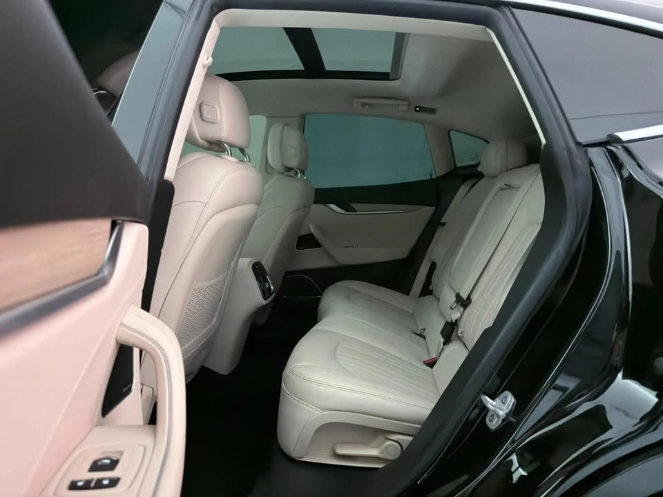 2017 Maserati Levante - Image 19 of 20