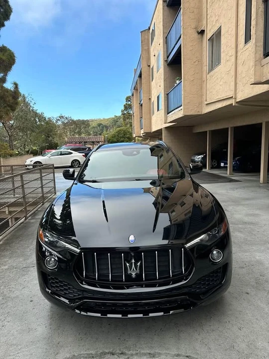2017 Maserati Levante - Image 2 of 20