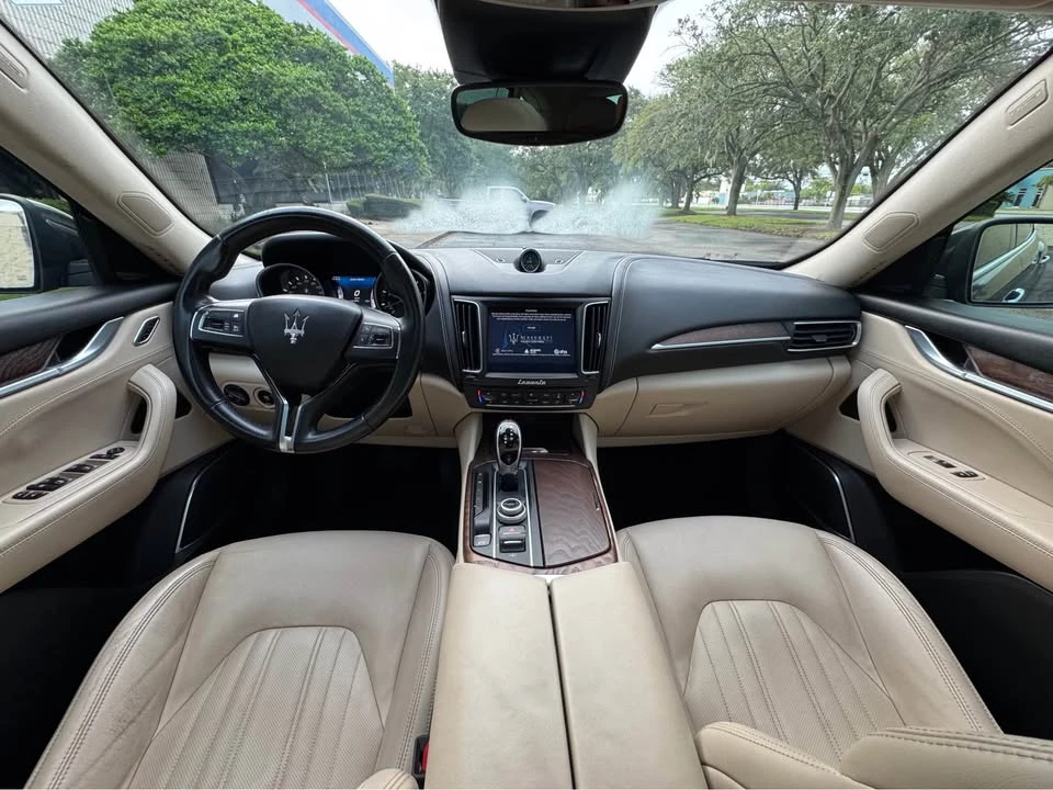 2017 Maserati Levante - Image 17 of 20