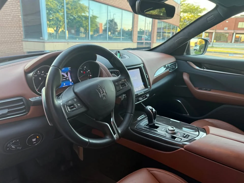 2017 Maserati Levante - Image 6 of 11