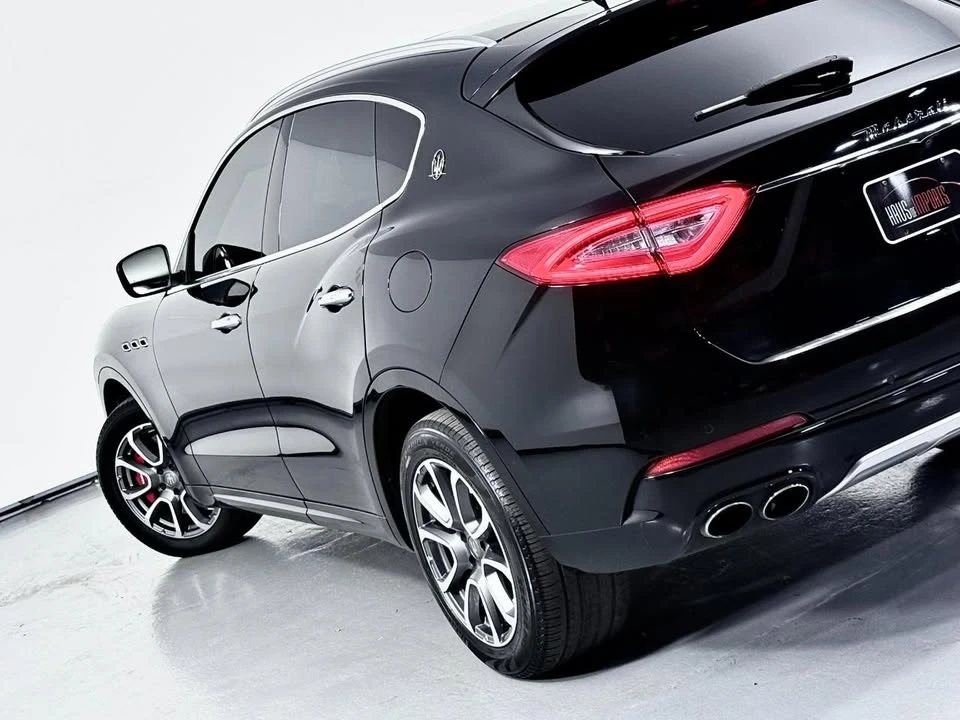 2017 Maserati Levante - Image 11 of 20
