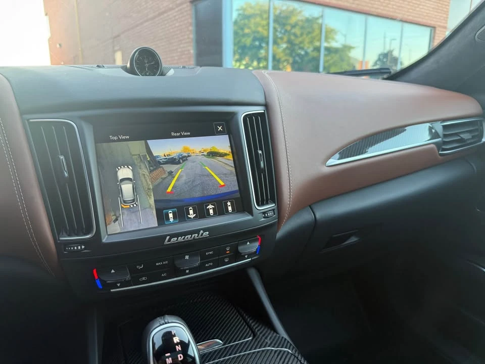 2017 Maserati Levante - Image 11 of 11