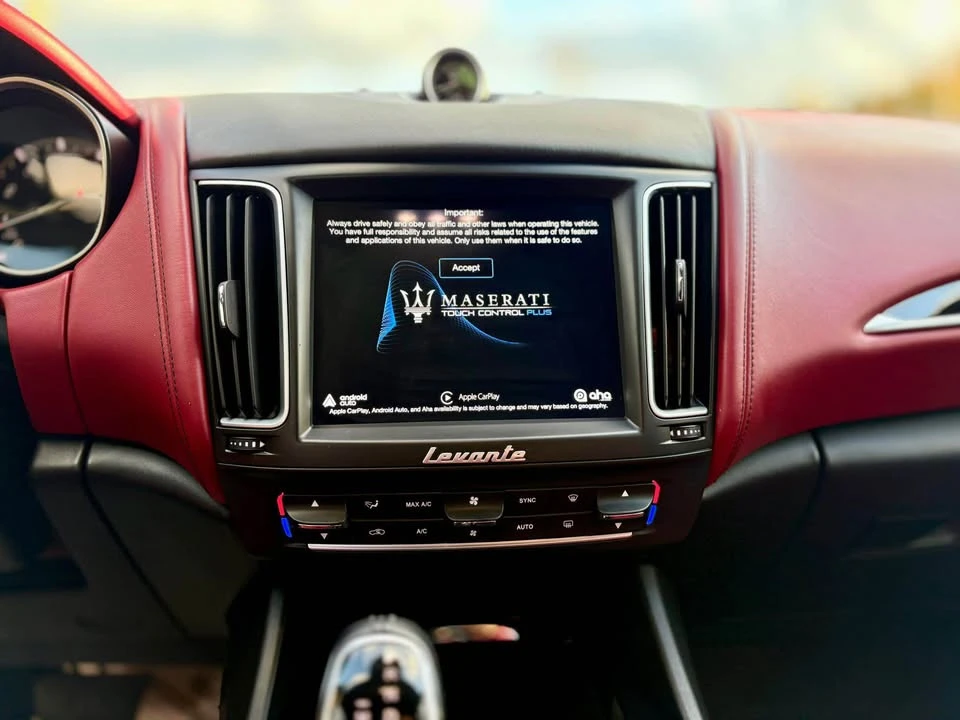 2017 Maserati Levante - Image 12 of 14