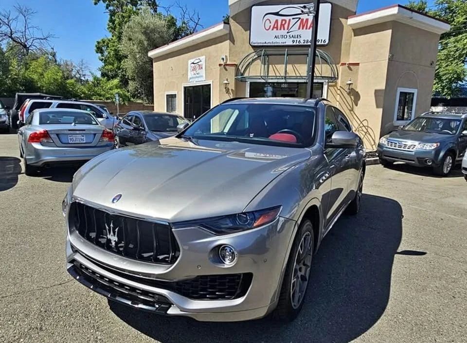 2017 Maserati Levante - Image 11 of 12