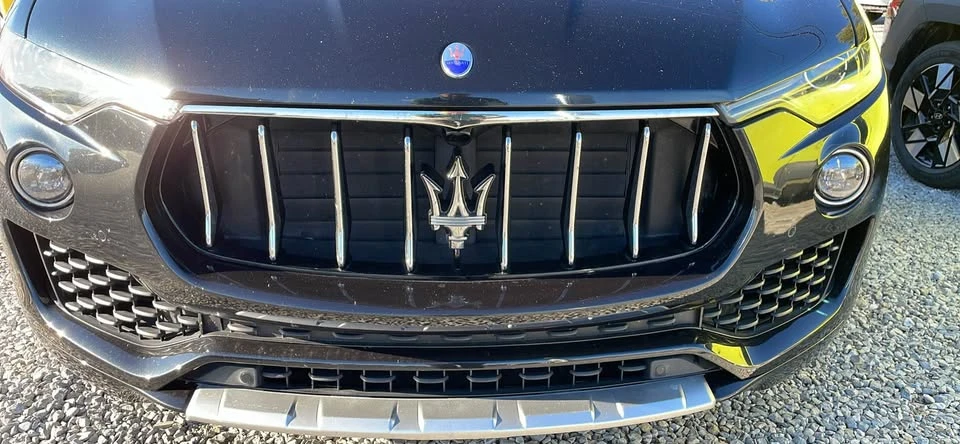 2017 Maserati Levante - Image 3 of 5