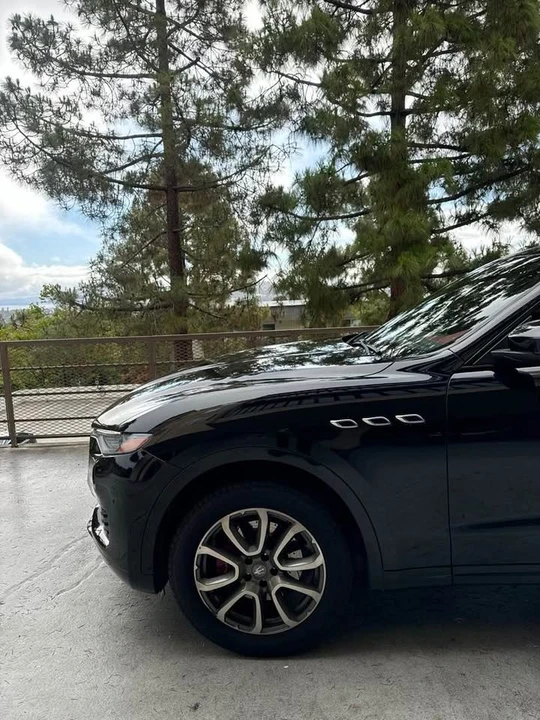 2017 Maserati Levante - Image 3 of 20