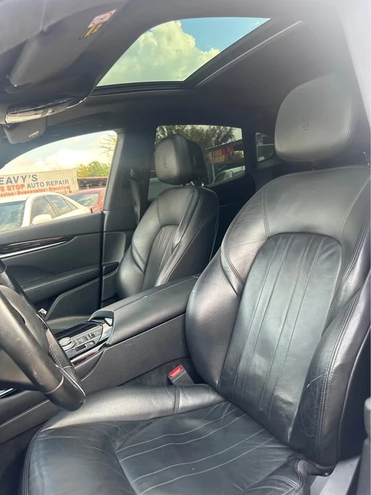 2017 Maserati Levante - Image 7 of 11